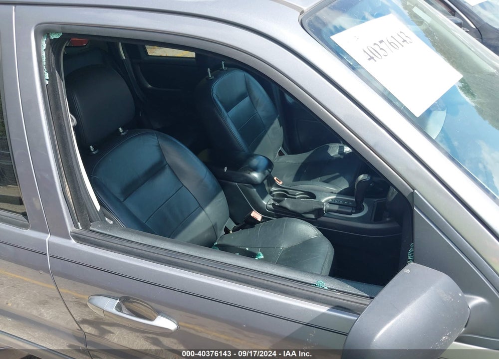 2007 FORD ESCAPE LIMITED VIN: 1FMYU04177KC08929