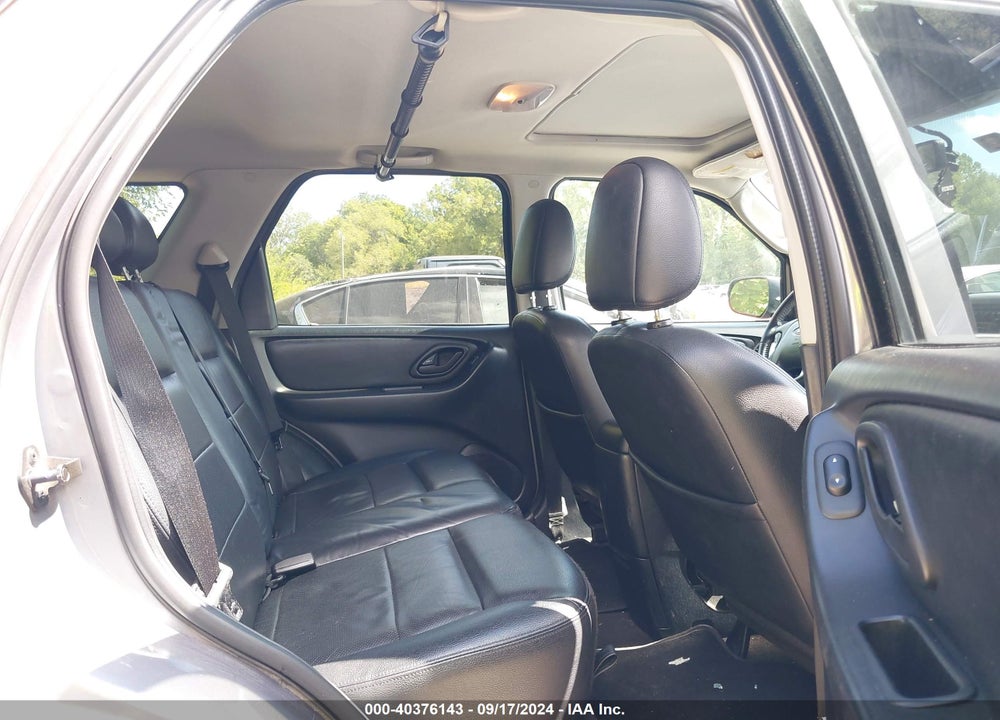 2007 FORD ESCAPE LIMITED VIN: 1FMYU04177KC08929