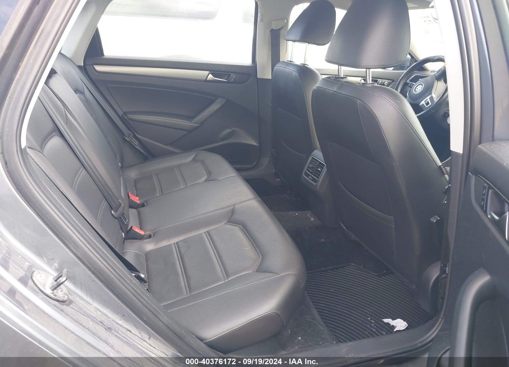2014 VOLKSWAGEN PASSAT 2.0L TDI SE VIN: 1VWBN7A37EC111384