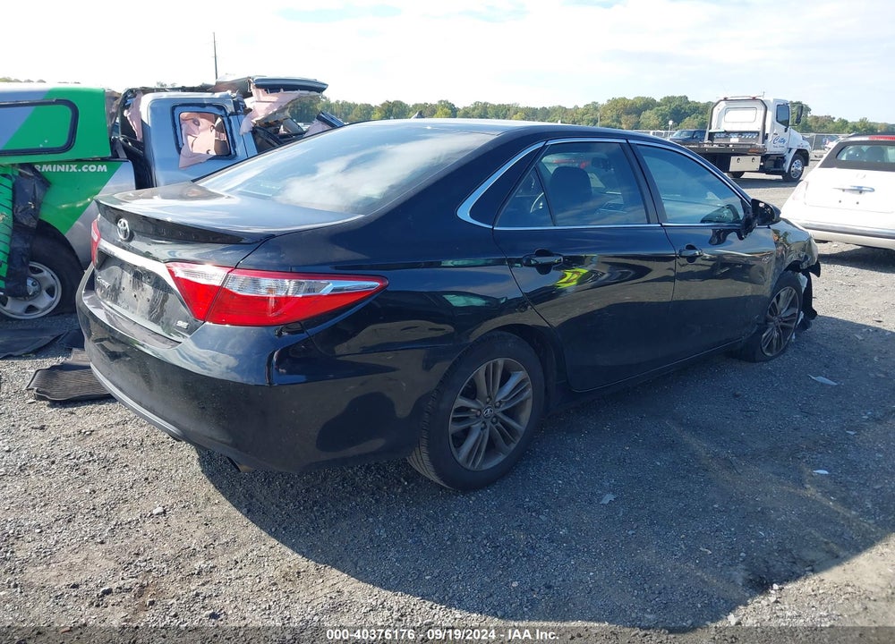 2015 TOYOTA CAMRY SE VIN: 4T1BF1FK0FU904028