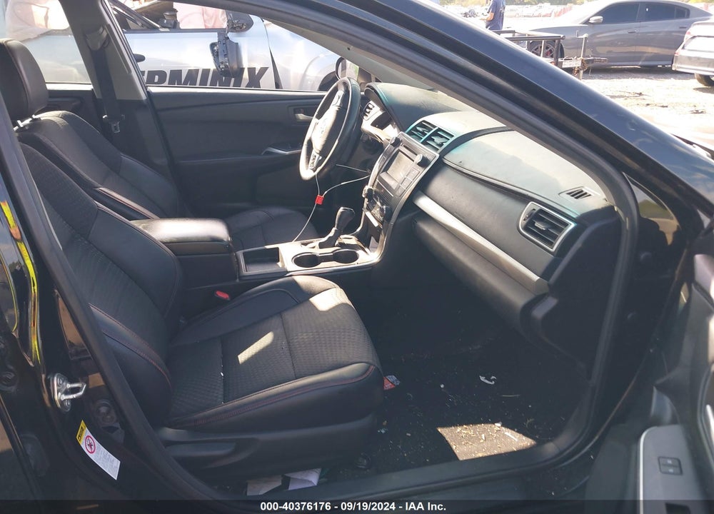 2015 TOYOTA CAMRY SE VIN: 4T1BF1FK0FU904028