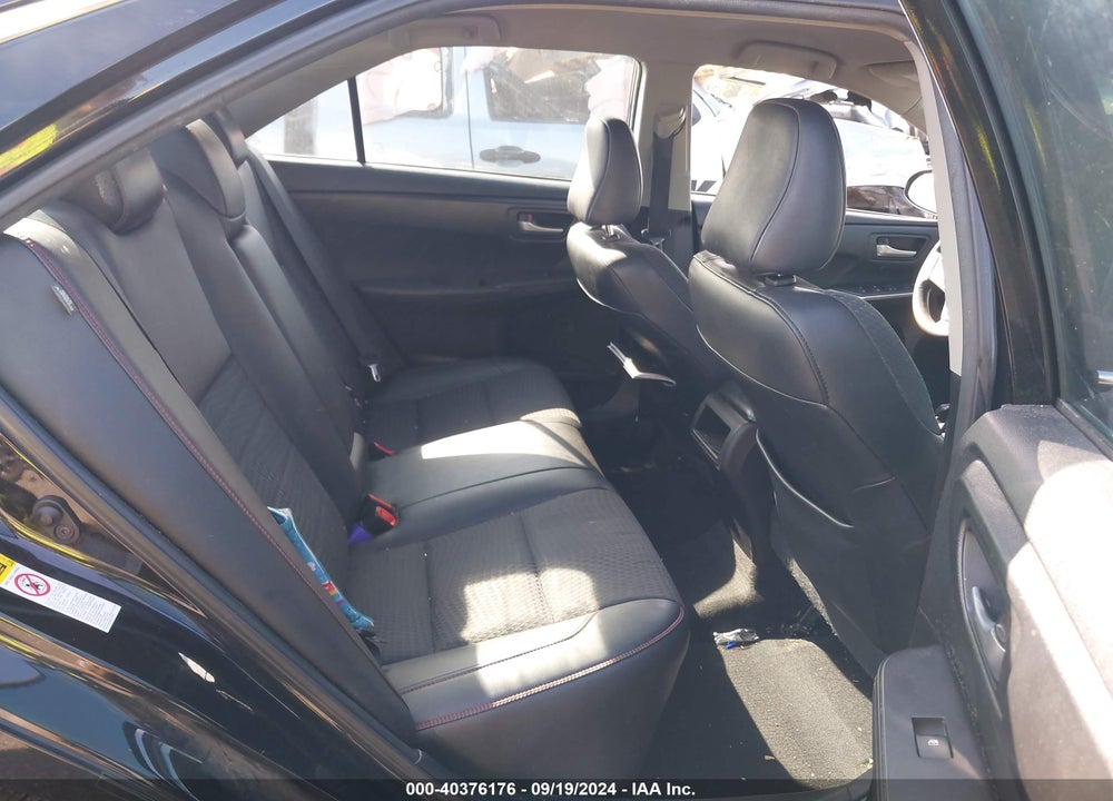 2015 TOYOTA CAMRY SE VIN: 4T1BF1FK0FU904028