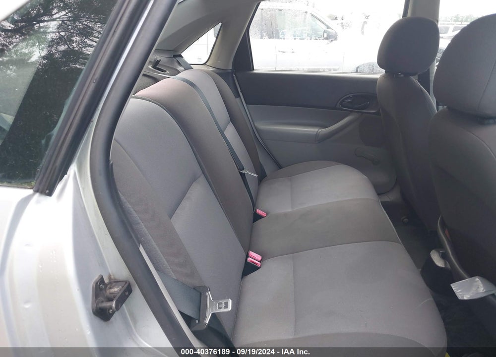 2007 FORD FOCUS S/SE/SES VIN: 1FAFP34N57W298247