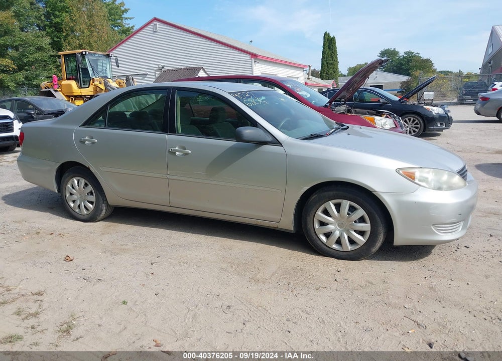2005 TOYOTA CAMRY STD/ VIN: 4T1BE32KX5U088805