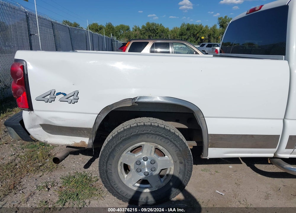 2005 CHEVROLET SILVERADO 1500 LT VIN: 1GCEK19Z35Z144202