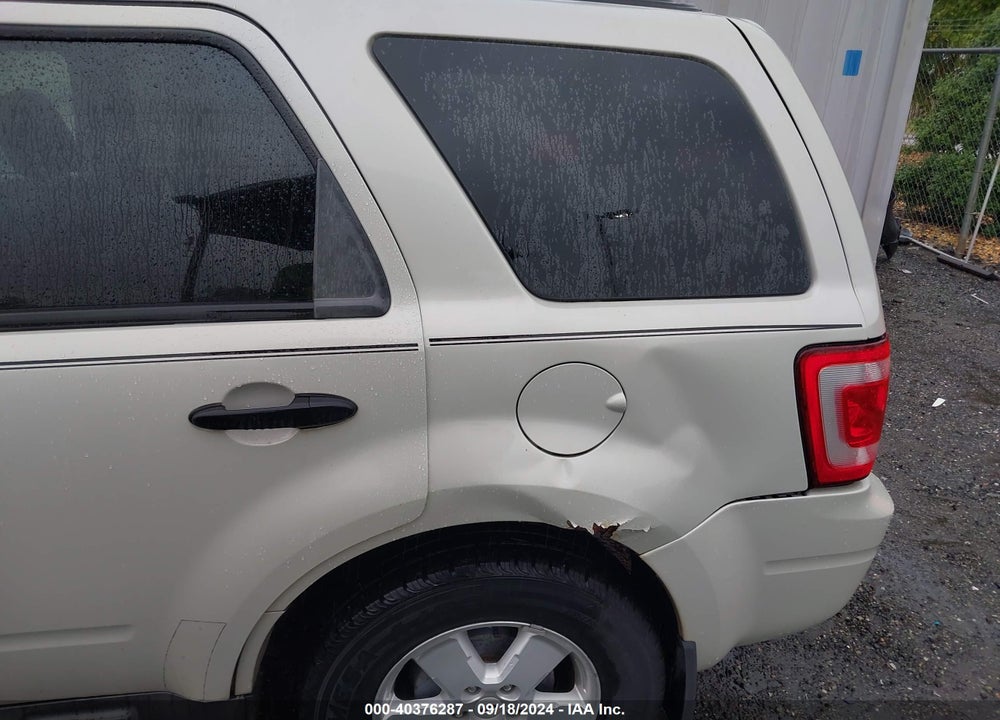 2008 FORD ESCAPE XLT VIN: 1FMCU031X8KE30877