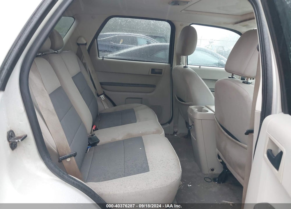 2008 FORD ESCAPE XLT VIN: 1FMCU031X8KE30877