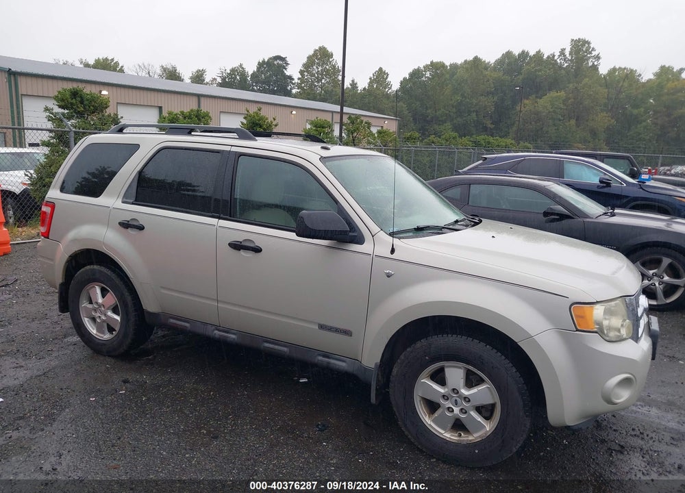 2008 FORD ESCAPE XLT VIN: 1FMCU031X8KE30877