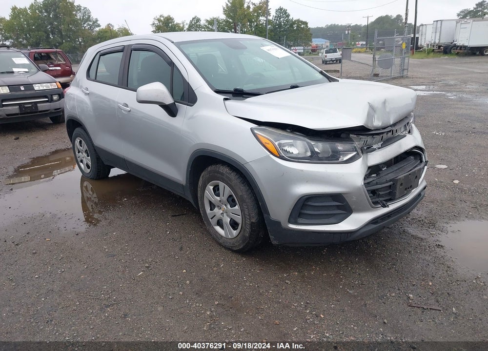 2018 CHEVROLET TRAX LS VIN: KL7CJKSB0JB614098