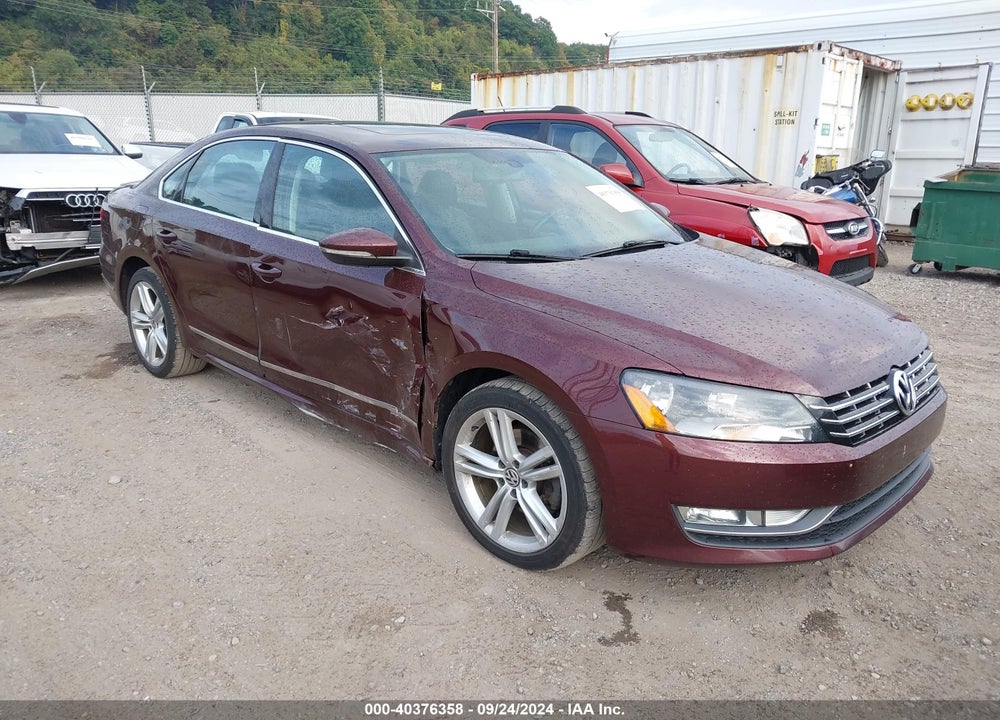 2012 VOLKSWAGEN PASSAT 2.0L TDI SE VIN: 1VWBN7A31CC063880