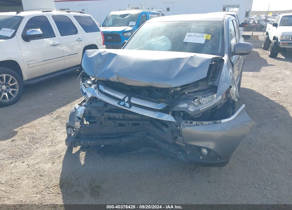 2017 MITSUBISHI OUTLANDER SE VIN: JA4AZ3A38HZ020387
