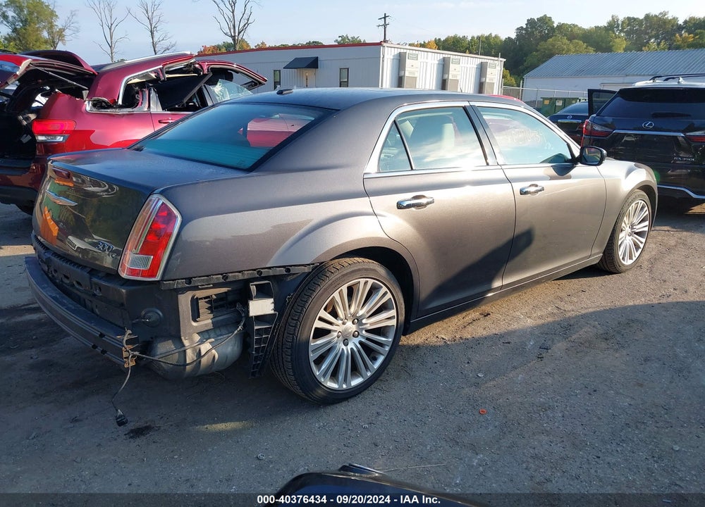 2014 CHRYSLER 300C VIN: 2C3CCAET4EH336920