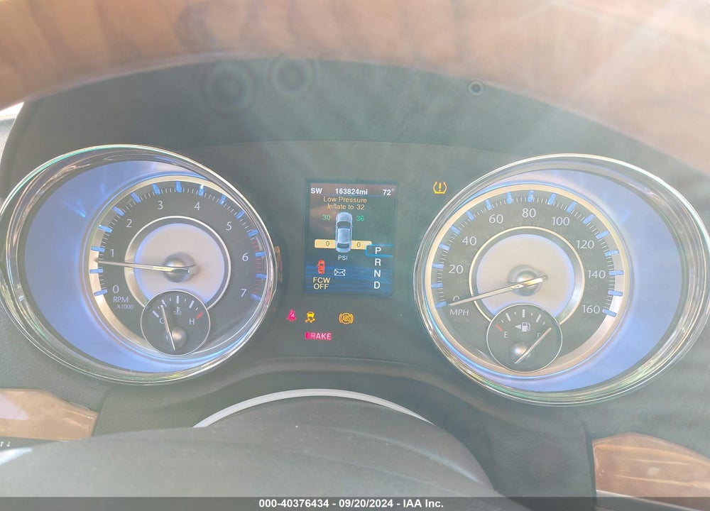 2014 CHRYSLER 300C VIN: 2C3CCAET4EH336920