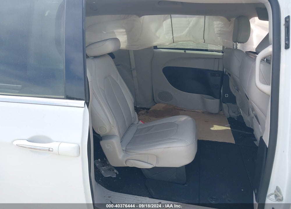 2021 CHRYSLER PACIFICA TOURING L VIN: 2C4RC1BG9MR531305