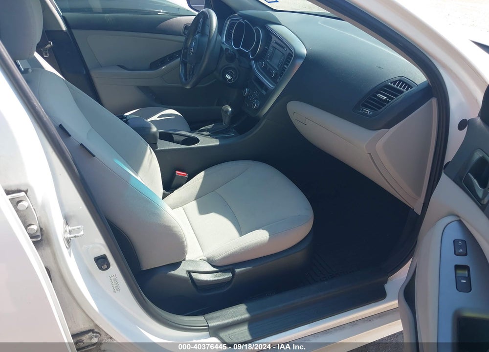 2015 KIA OPTIMA LX VIN: KNAGM4A73F5632800