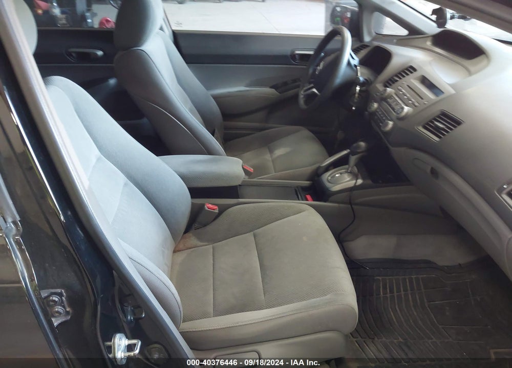 2009 HONDA CIVIC LX VIN: 19XFA16529E037894