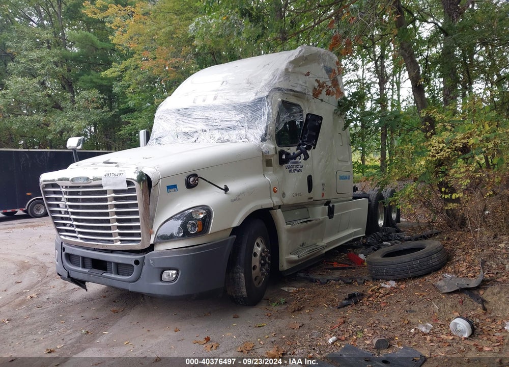 2016 FREIGHTLINER CASCADIA 125 VIN: 3AKJGLD58GSGW9410