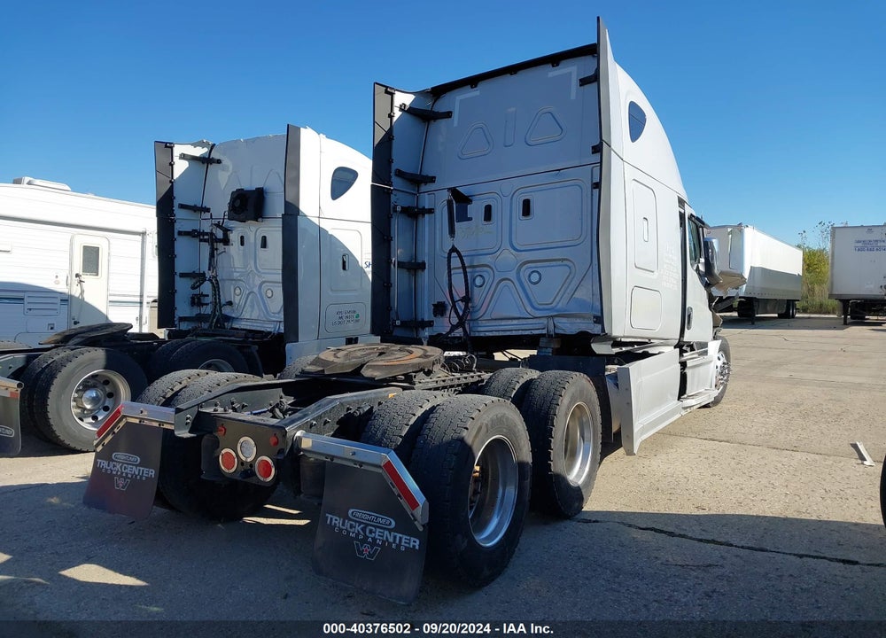 2024 FREIGHTLINER CASCADIA 126 VIN: 3AKJHHDRXRSVB1255