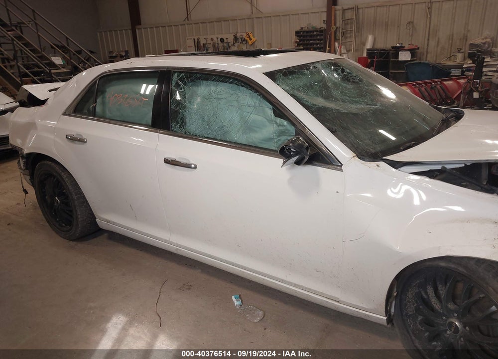2018 CHRYSLER 300 LIMITED AWD VIN: 2C3CCAKGXJH194378