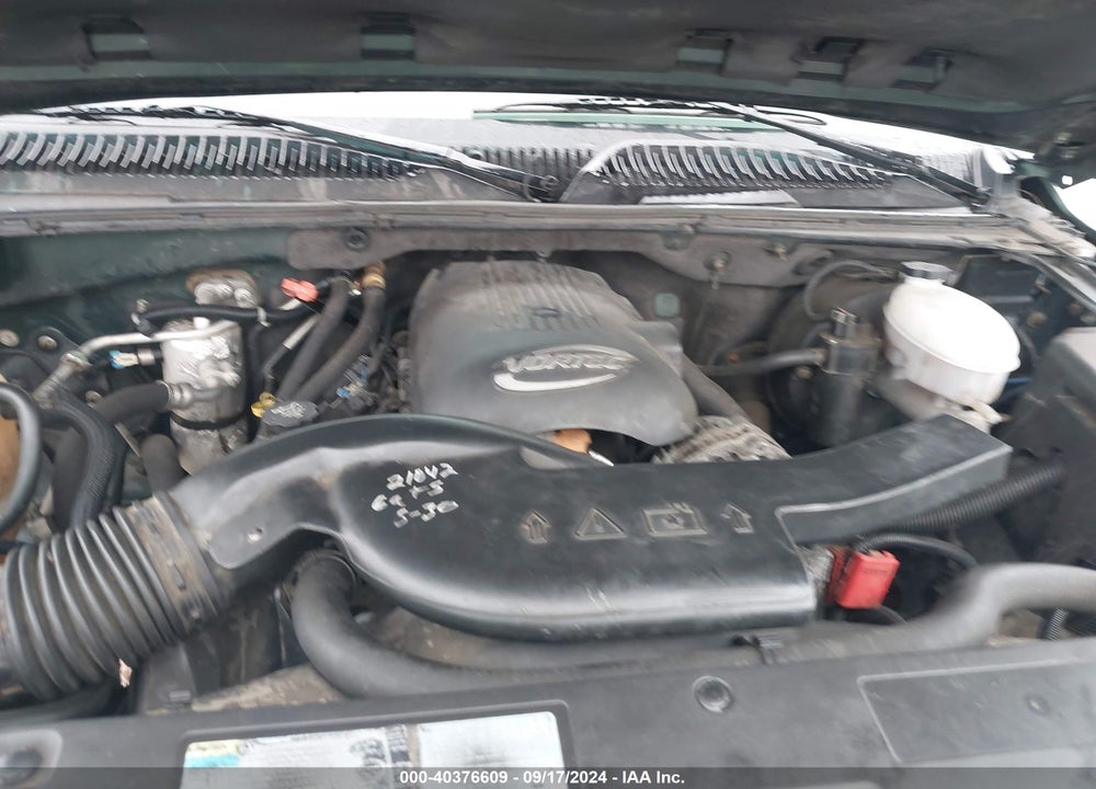 2003 CHEVROLET TAHOE LS VIN: 1GNEK13Z23J179535