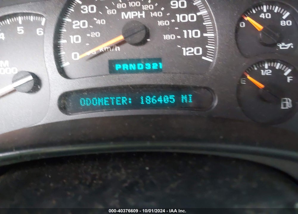 2003 CHEVROLET TAHOE LS VIN: 1GNEK13Z23J179535