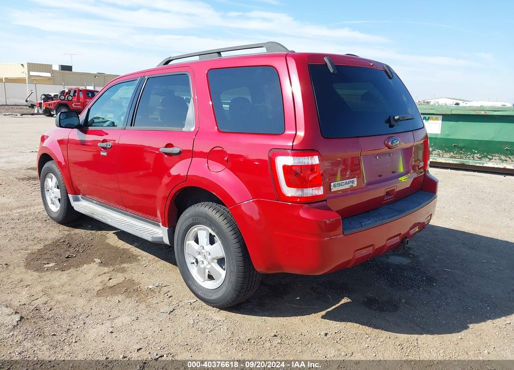 2011 FORD ESCAPE XLT VIN: 1FMCU0DG4BKA41825