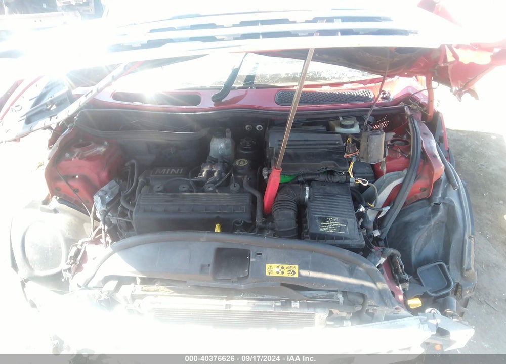 2005 MINI COOPER VIN: WMWRC33495TJ64428