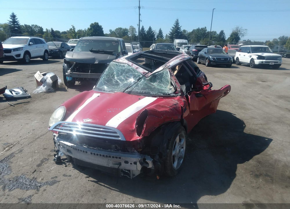 2005 MINI COOPER VIN: WMWRC33495TJ64428