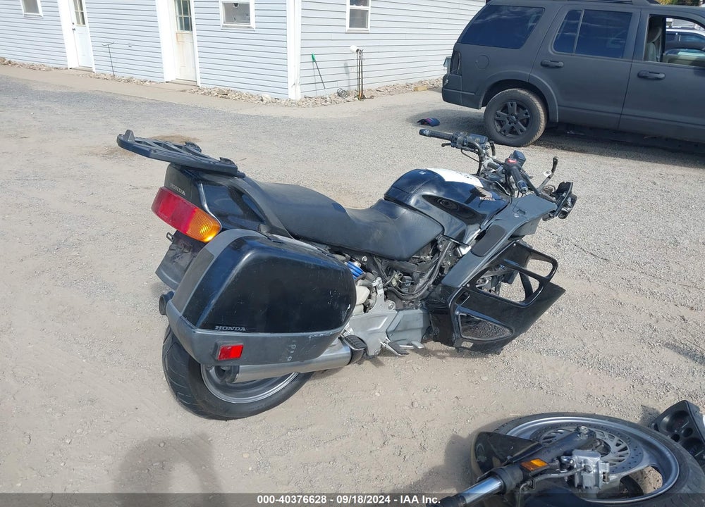 1998 HONDA ST1100 VIN: JH2SC2607WM800046