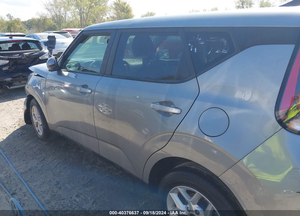 2023 KIA SOUL LX VIN: KNDJ23AU2P7864843