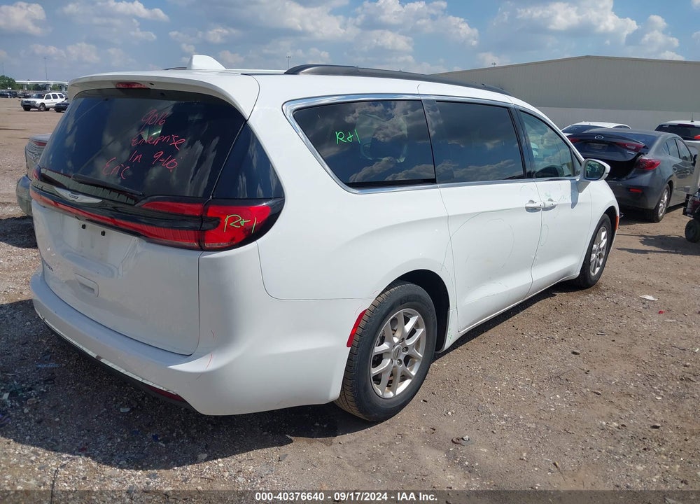 2022 CHRYSLER PACIFICA TOURING L VIN: 2C4RC1BGXNR215395