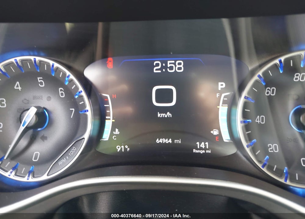 2022 CHRYSLER PACIFICA TOURING L VIN: 2C4RC1BGXNR215395