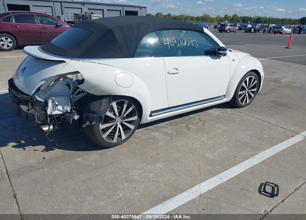 2014 VOLKSWAGEN BEETLE 2.0T R-LINE VIN: 3VW7S7AT7EM805487