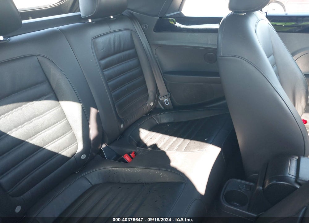 2014 VOLKSWAGEN BEETLE 2.0T R-LINE VIN: 3VW7S7AT7EM805487