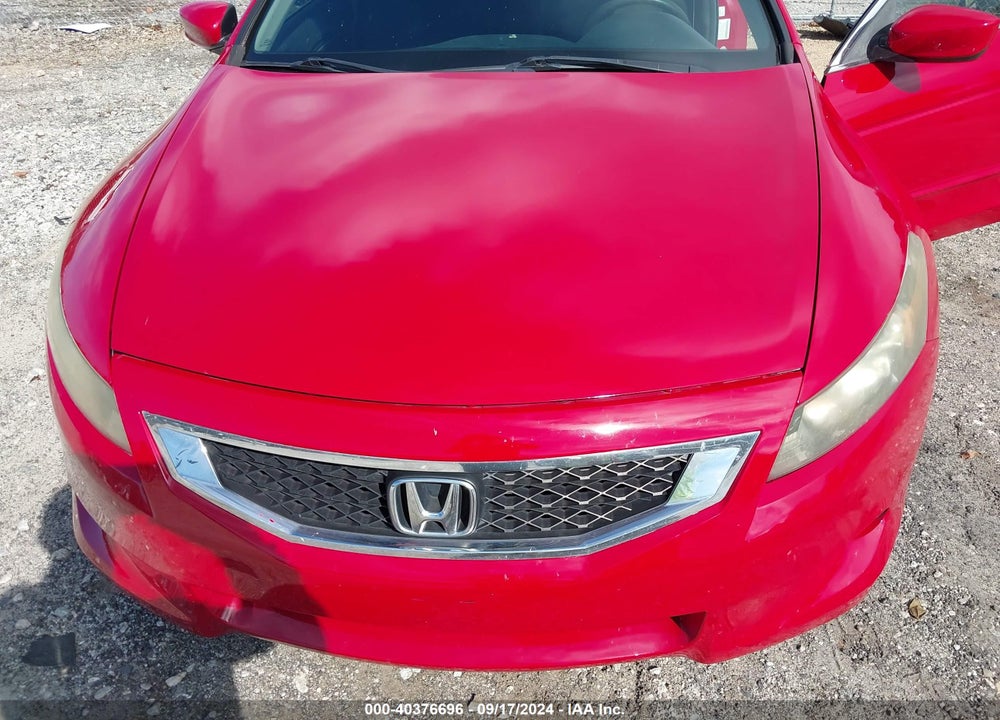 2010 HONDA ACCORD 2.4 EX VIN: 1HGCS1B74AA011748