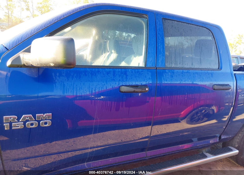 2015 RAM 1500 EXPRESS VIN: 1C6RR7KTXFS502466