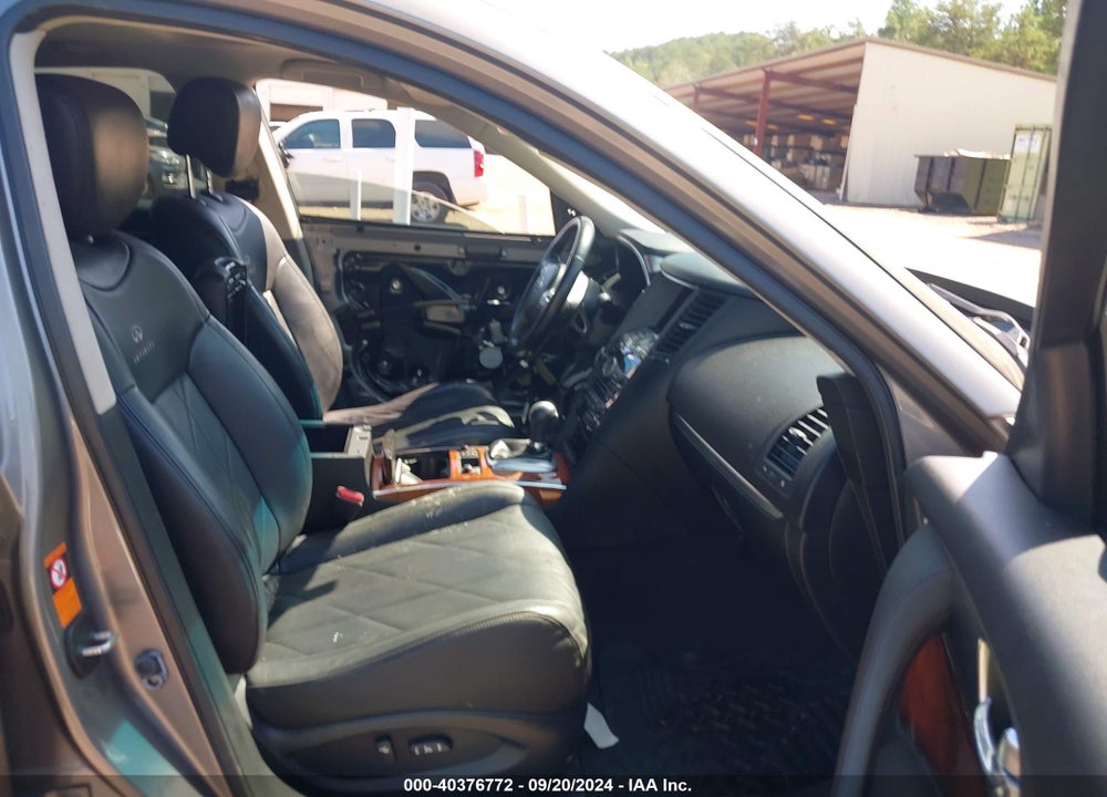2009 INFINITI FX35 VIN: JNRAS18U99M104729