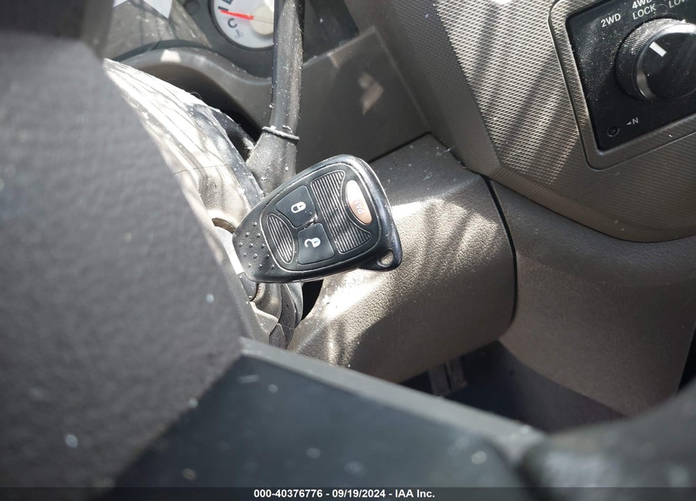 2008 DODGE RAM 1500 VIN: 1D7HU18N38J127074