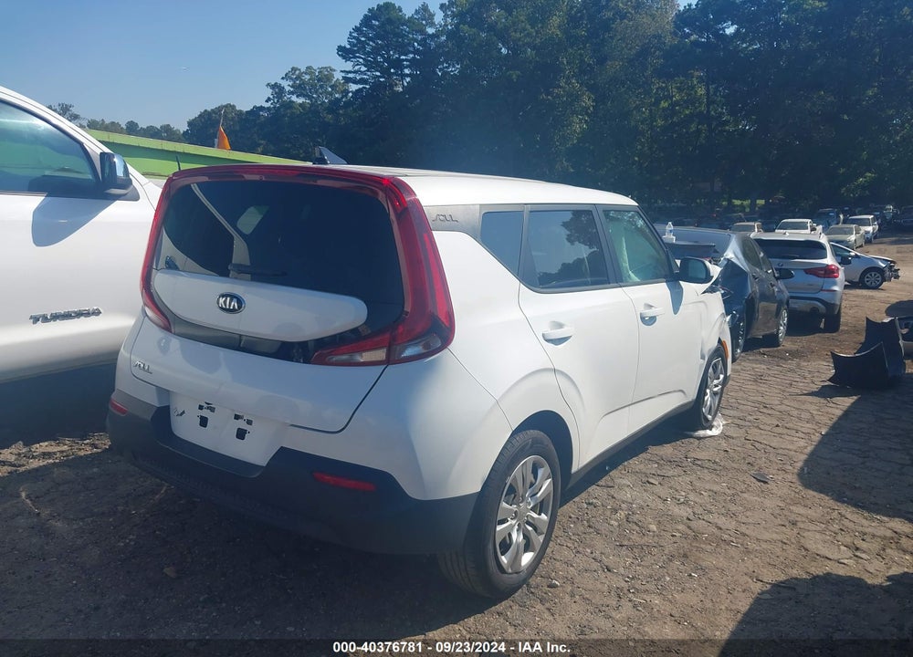2020 KIA SOUL LX VIN: KNDJ23AU7L7060466