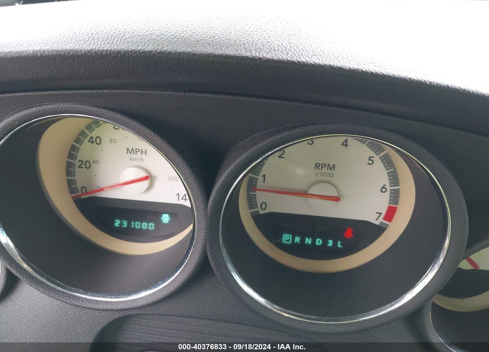 2010 DODGE CHARGER SXT VIN: 2B3CA3CV8AH158474