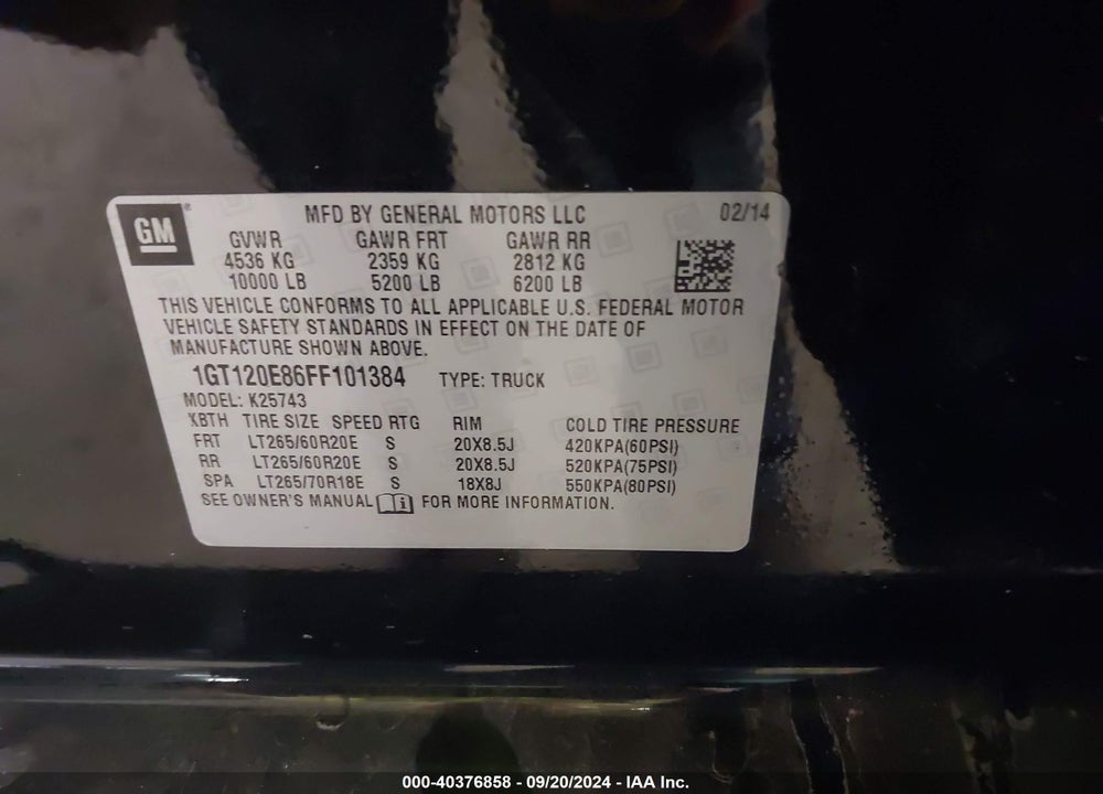 2015 GMC SIERRA 2500HD DENALI VIN: 1GT120E86FF101384