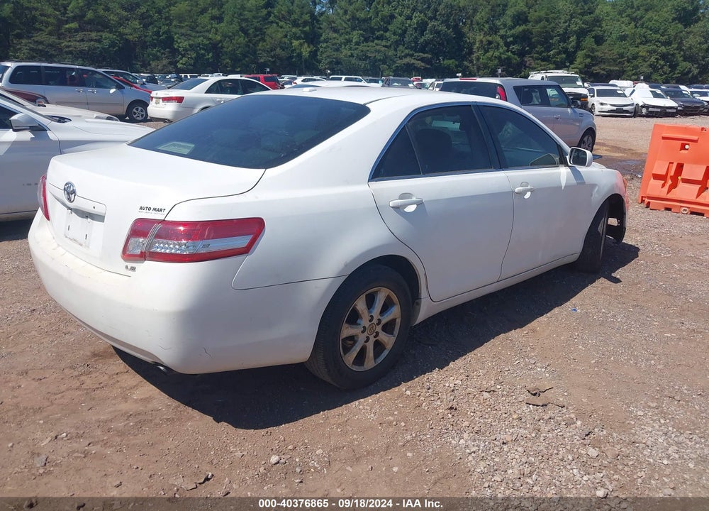 2011 TOYOTA CAMRY LE VIN: 4T1BF3EK1BU637523