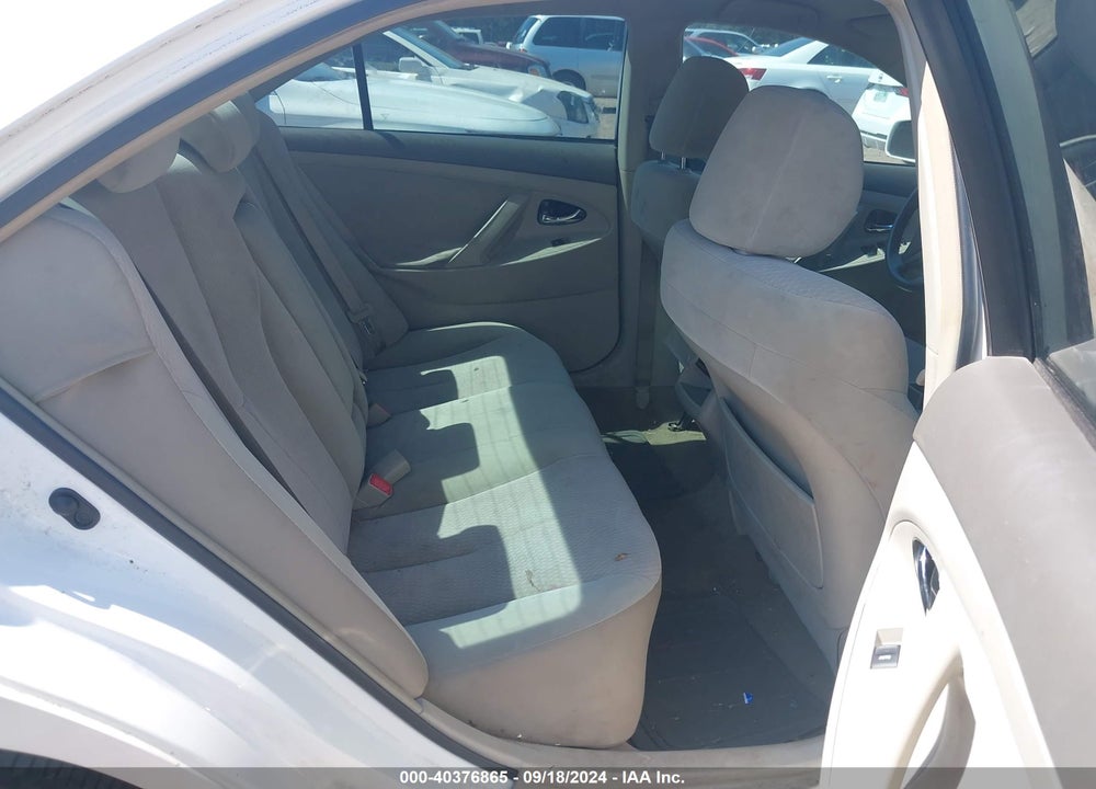 2011 TOYOTA CAMRY LE VIN: 4T1BF3EK1BU637523
