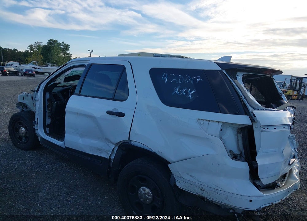 2017 FORD UTILITY POLICE INTERCEPTOR VIN: 1FM5K8AR0HGD59309
