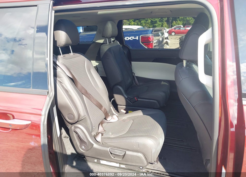 2024 KIA CARNIVAL MPV SX PRESTIGE VIN: KNDNE5H3XR6364567