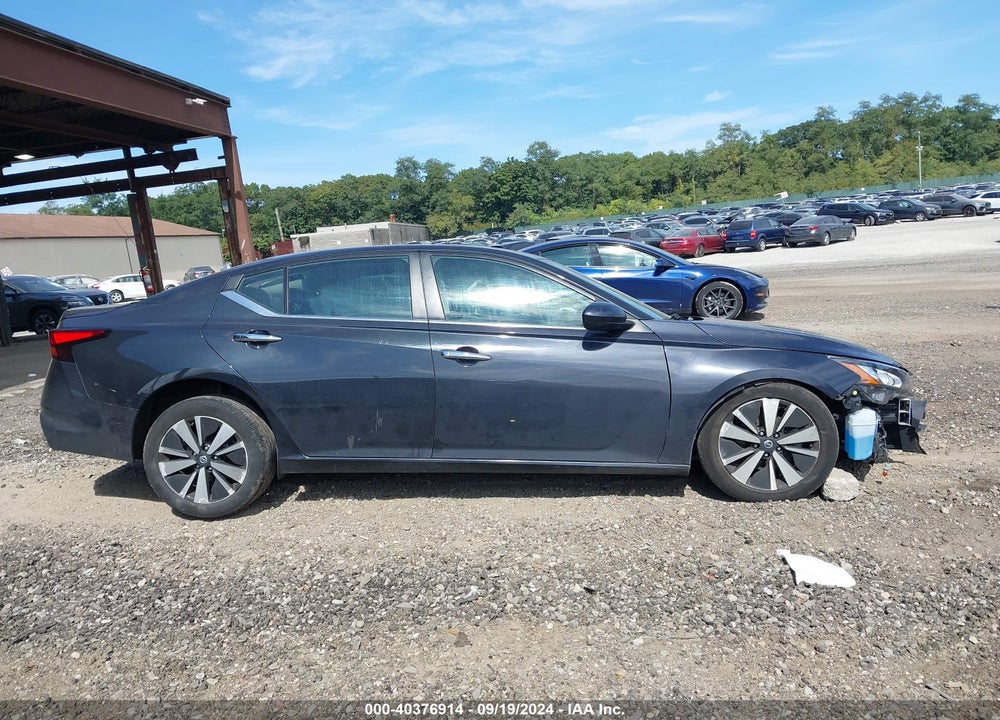 2021 NISSAN ALTIMA SV FWD VIN: 1N4BL4DV5MN388483