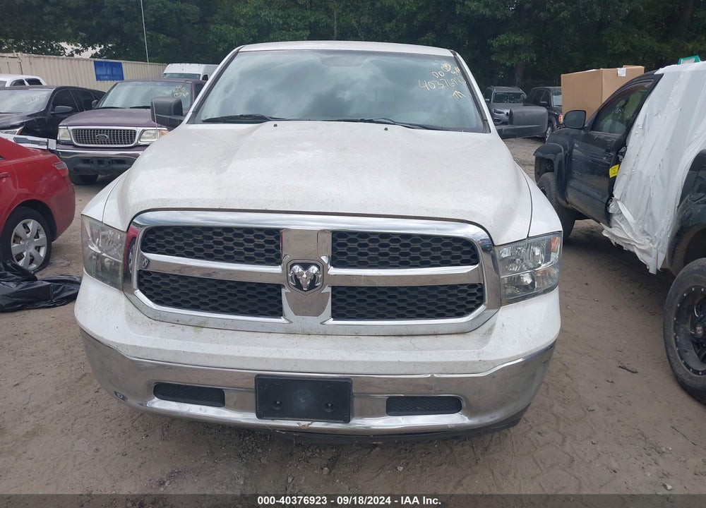 2013 RAM 1500 SLT VIN: 1C6RR6GG8DS523576