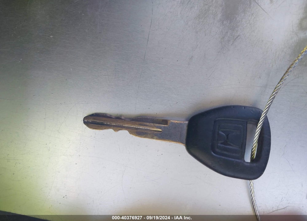 2002 HONDA CIVIC LX VIN: 1HGES16542L019047