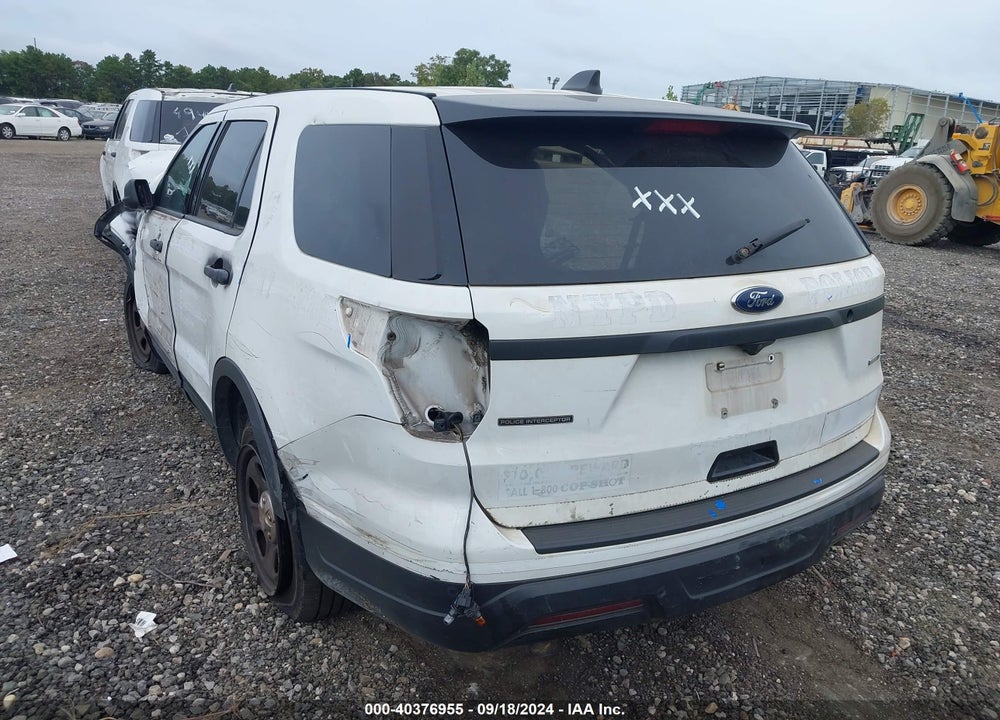 2018 FORD POLICE INTERCEPTOR UTILITY VIN: 1FM5K8AR8JGC74918