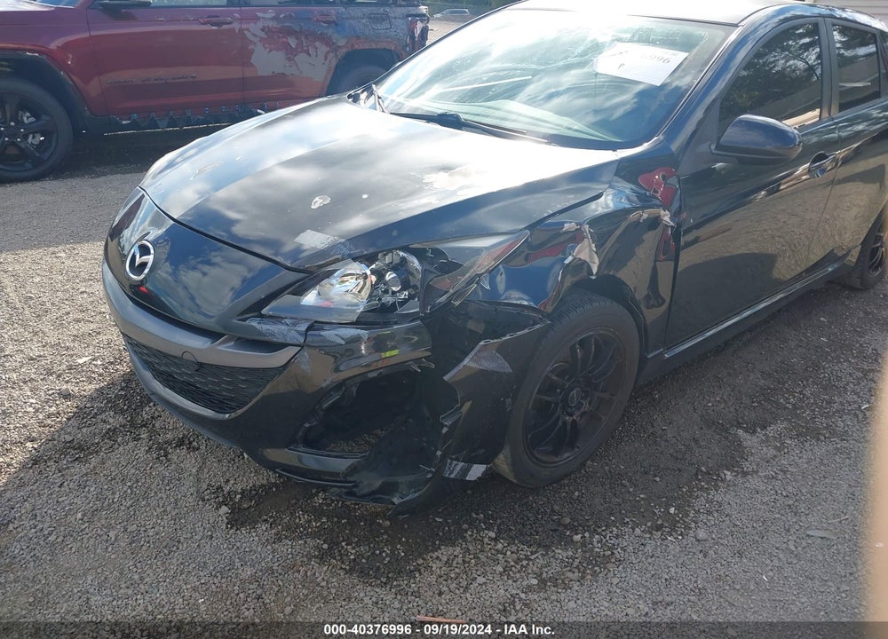 2011 MAZDA 3 S SPORT VIN: JM1BL1K66B1371717